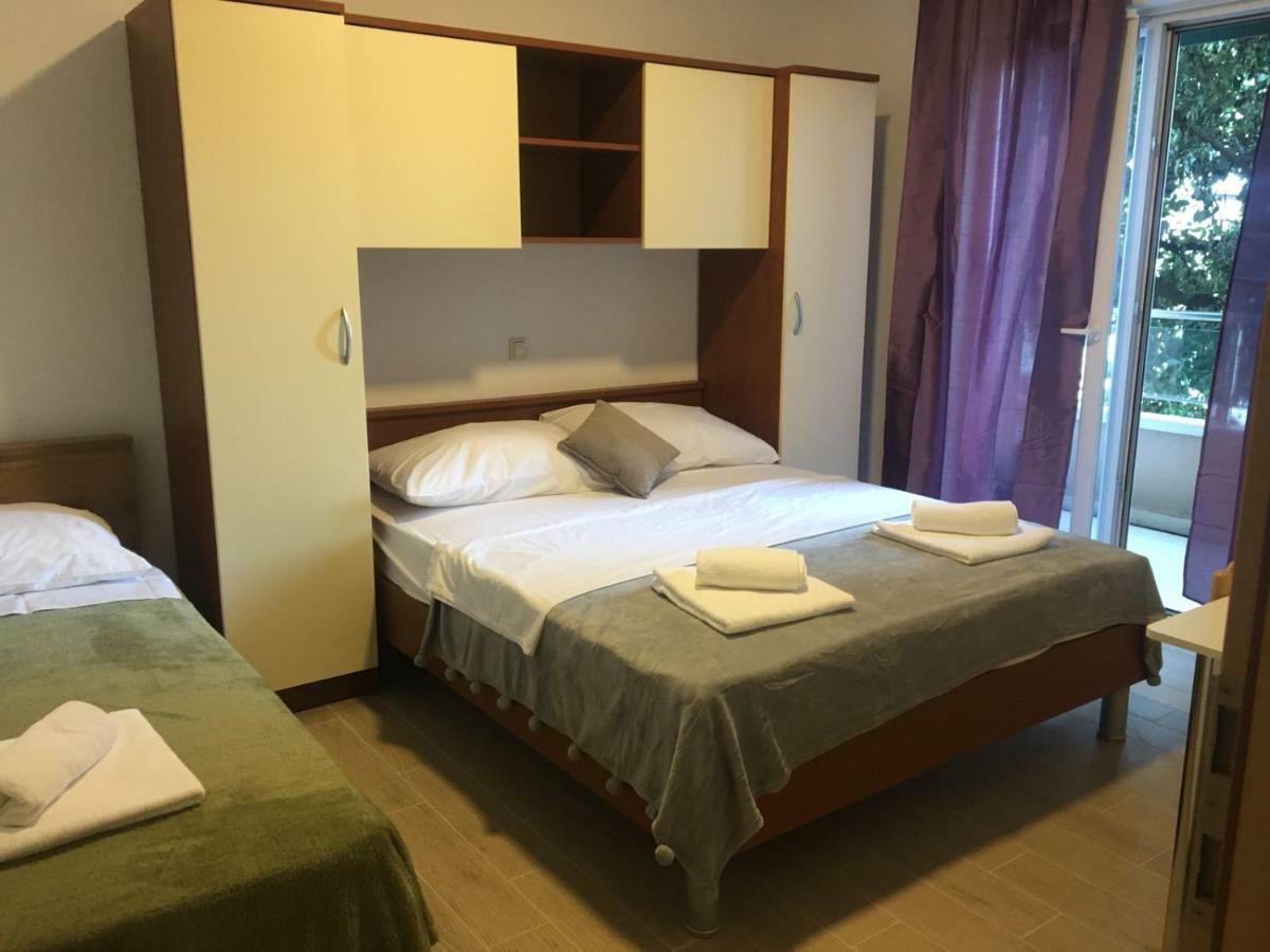 "Laurier" Rooms & Apartments Celina Ngoại thất bức ảnh